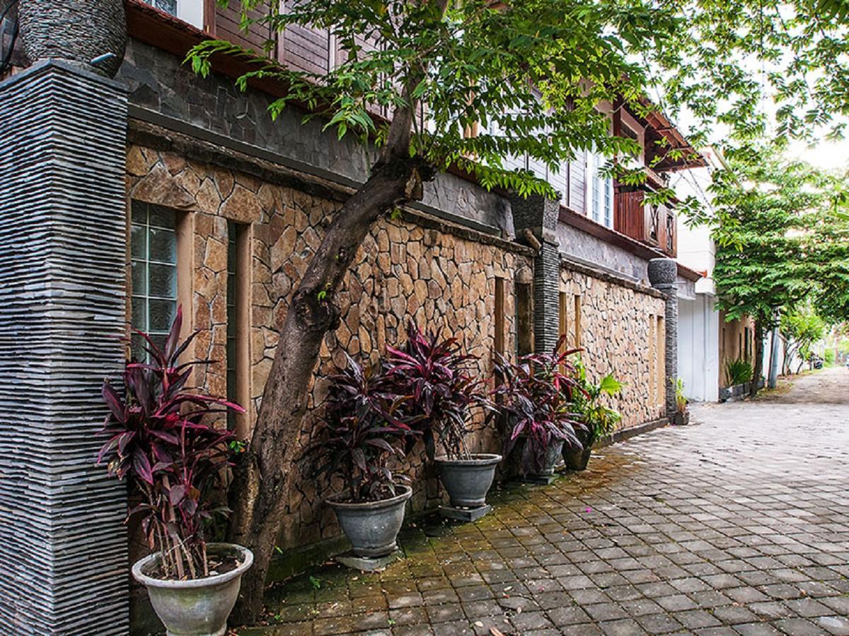 Umah Watu Villas Seminyak Exterior foto