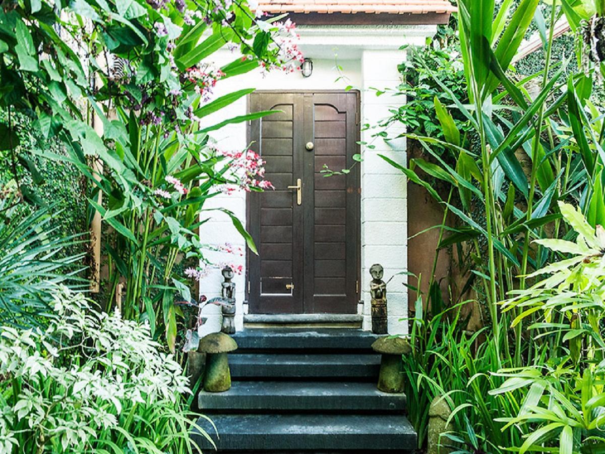 Umah Watu Villas Seminyak Exterior foto